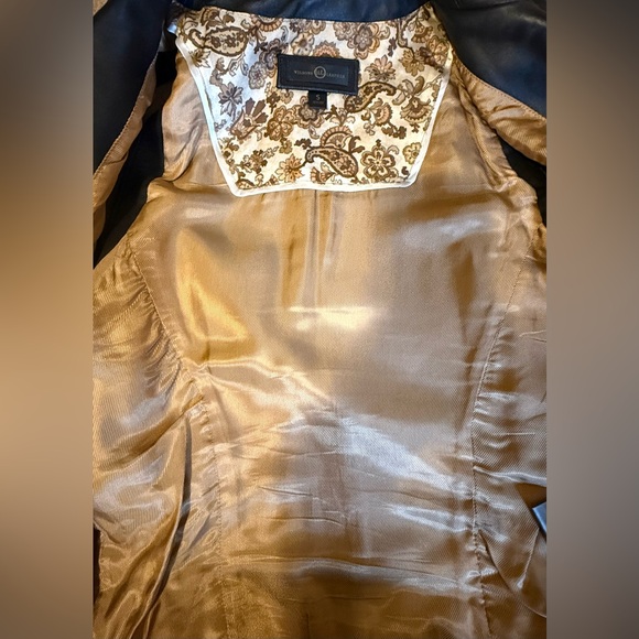 Wilson’s Leather Brand Leather Studded Vest with Floral Embroidery - Picture 7 of 9